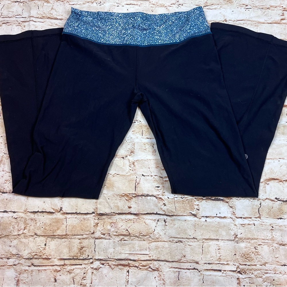 Lululemon reversible flares